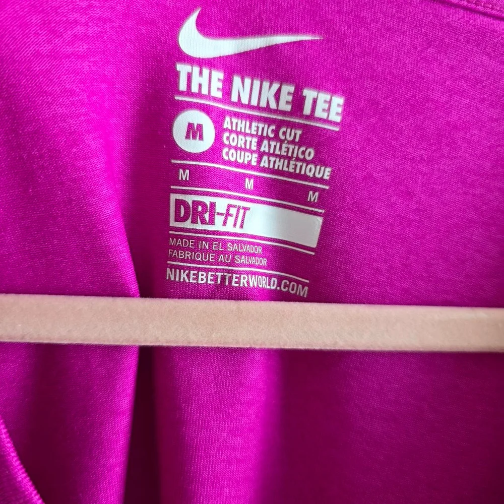 Women's Nike Purple Athletic T-Shirt Size M
